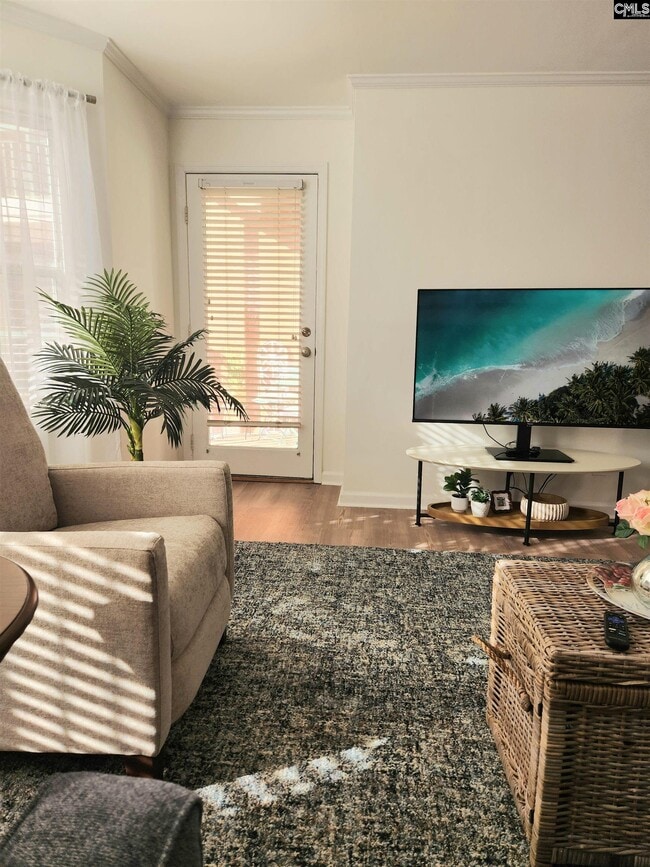 Photo - 900 Taylor St