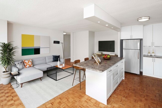 Photo - Mississauga Place