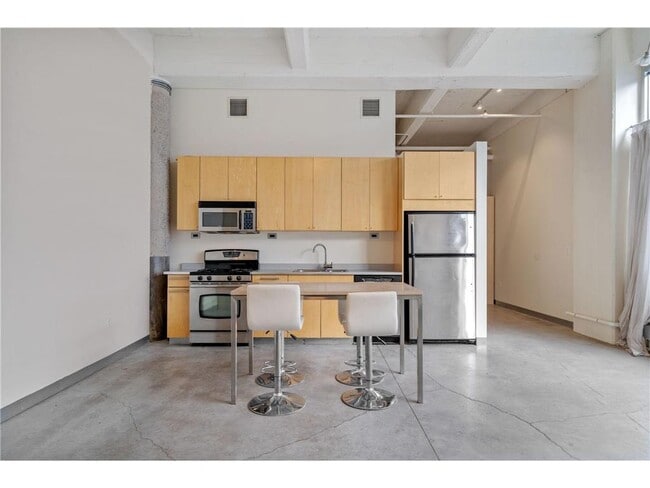 Photo - 700 N Washington Ave Unidad 613
