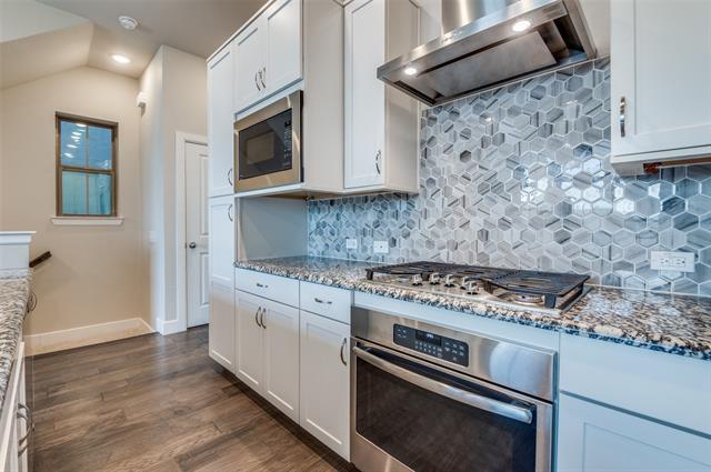 Photo - 1044 Manacor Ln