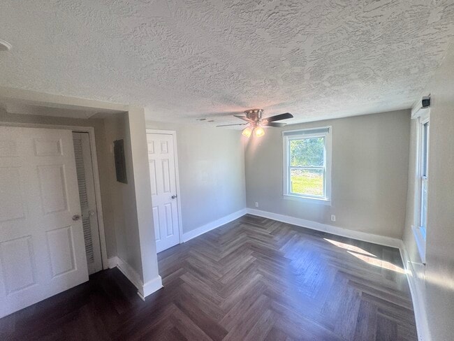 Photo - 1812 Tubman Home Rd