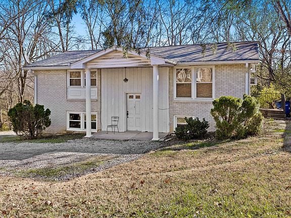 Photo - 605 Dorothy Dr Unit B