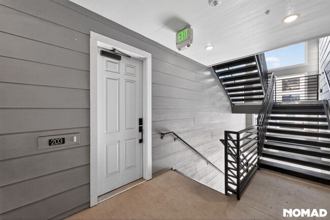 Photo - 6153 N Ceylon St