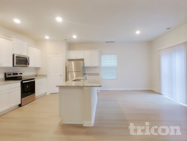 Photo - 6432 Lowe Ln