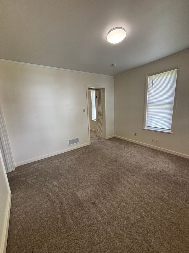 61 Columbia Ave Unit 202
