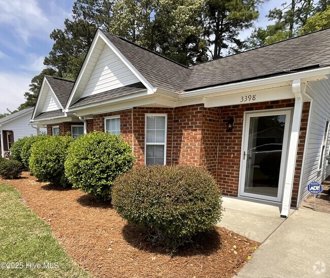 Building Photo - 3398 Westgate Dr Rental