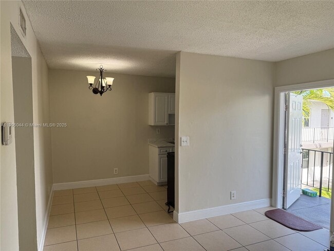 Photo - 711 NE 2nd Ave Unit 205