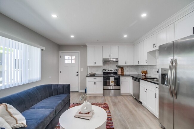 Photo - Duplet at Hillcrest | Modern Studio & 3 Bedroom Apartments in Hillcrest