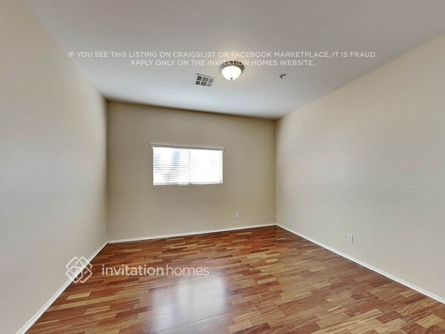 8912 E Shangri La Rd