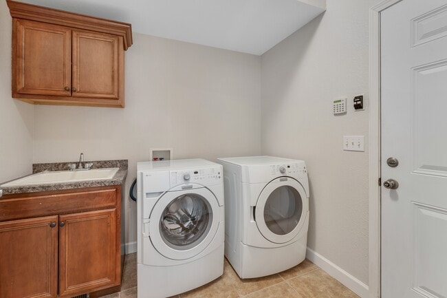 Photo - 4300 Westford Pl