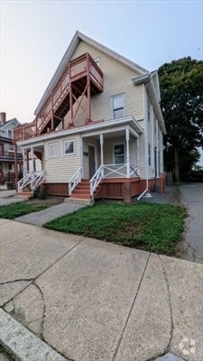 Building Photo - 60 Dunham St Unit 3 Rental