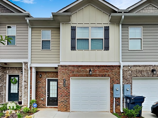 Photo - 8382 Douglass Trail Townhome