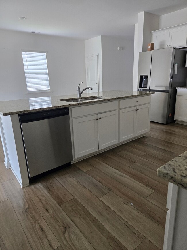 Photo - 1757 Andrew Acrs Ln