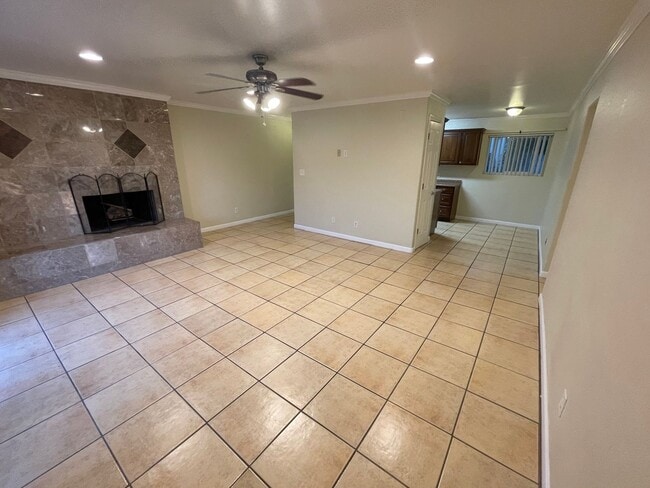 Photo - 1162 Cuyamaca St Unit 1162 N Cuyamaca #4