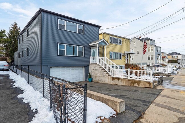 Building Photo - 269 Schuyler Ave