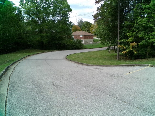 Photo - 244 Meadowview Dr