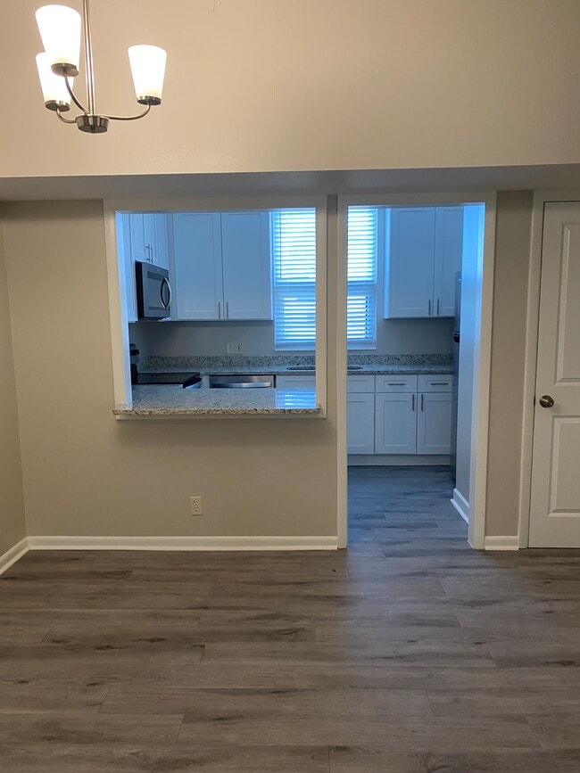 University Square Apartments