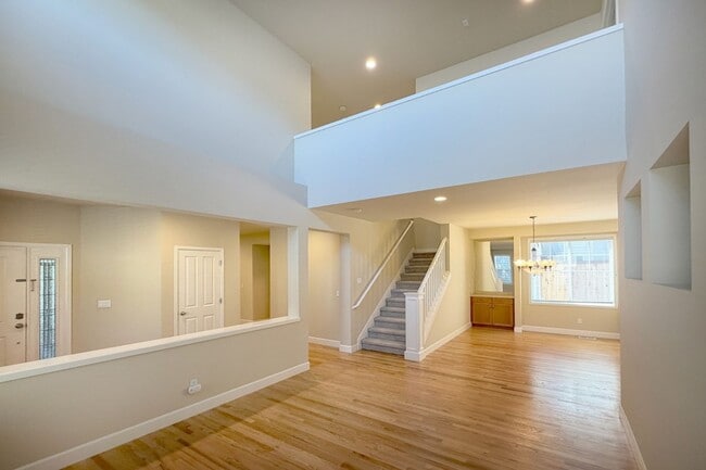 Photo - 5Bd/2.75Ba Sammamish Home