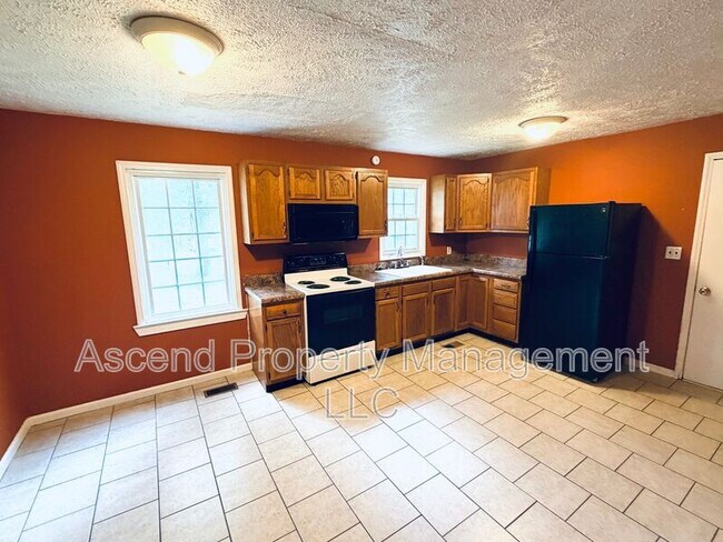 1134 McDonald Dr