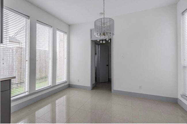 Photo - 1022 Forest Home Dr