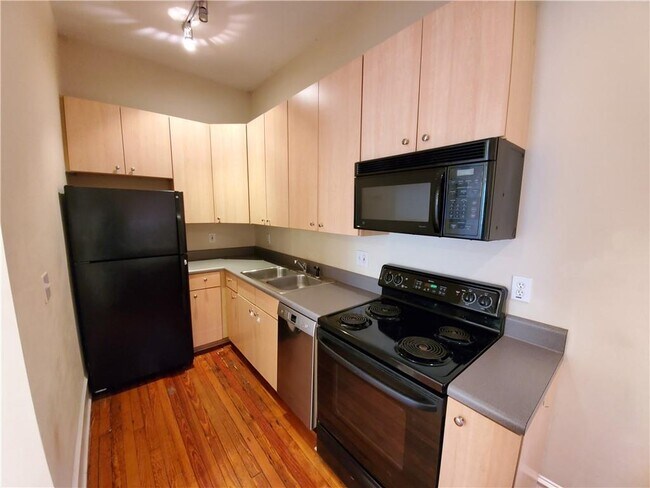Photo - 1144 Blue Ridge Ave NE Unit 7