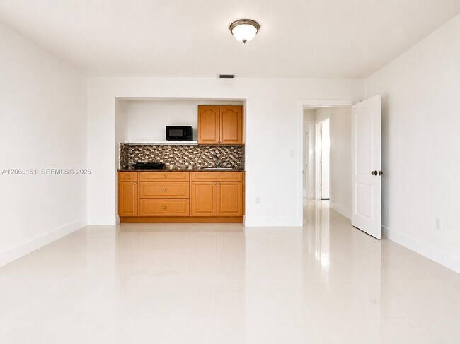 Photo - 1063 SW 142nd Ave Unidad 1063