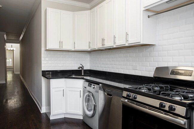 Photo - 943 Judson Ave Unit 2