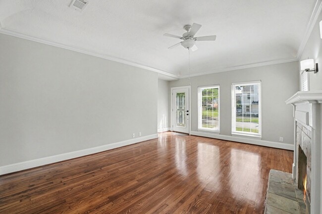 Photo - 2805 Rosewood St