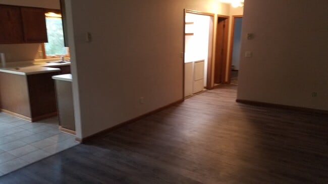 Photo - 4654 Hayes Rd Unit 4