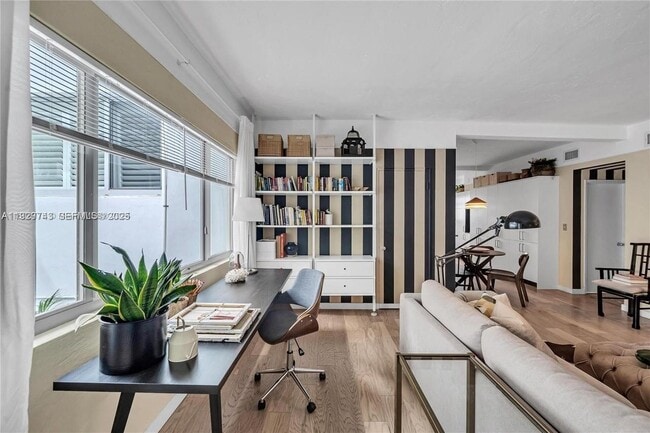 Photo - 1840 James Ave Unidad 23