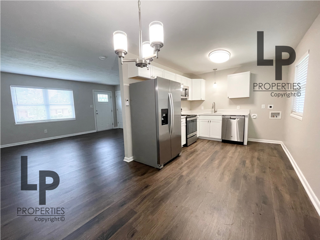 Photo - 3479 Greenlawn Dr