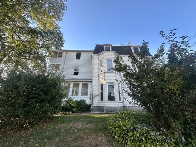 Photo - 24 N Main St Unit 3