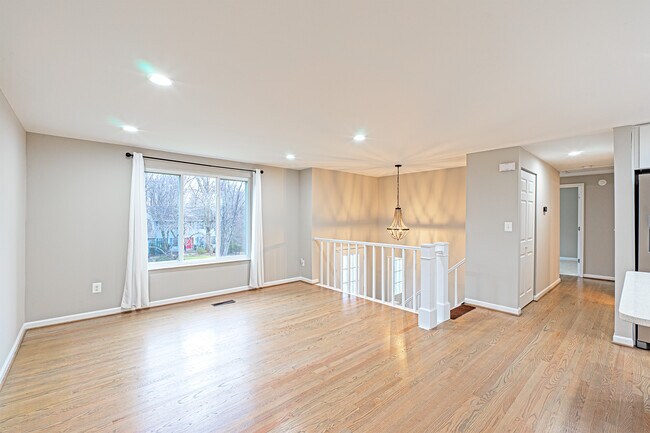 Photo - 9705 Locust Hill Dr