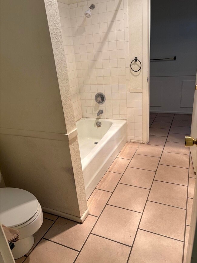 Photo - 3702 54th St