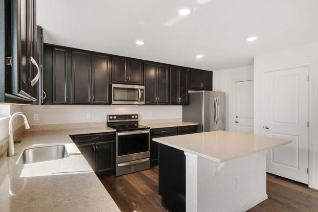 Photo - 2861 Cub Lake Dr