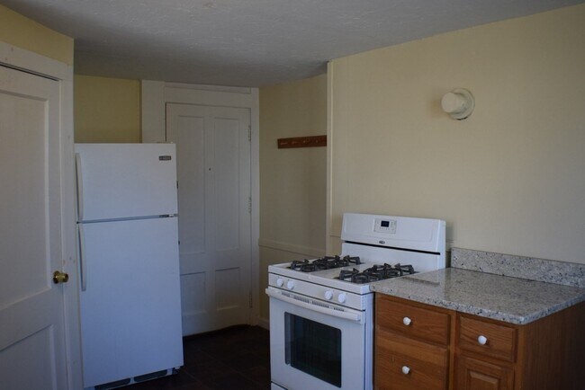 Photo - 55 Mendon St Unit d