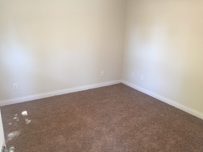 Photo - 501 Center St