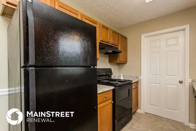 Photo - 143 Beechwood Ln