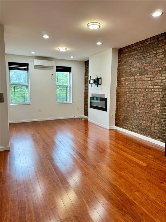 Photo - 446 Fountain Ave