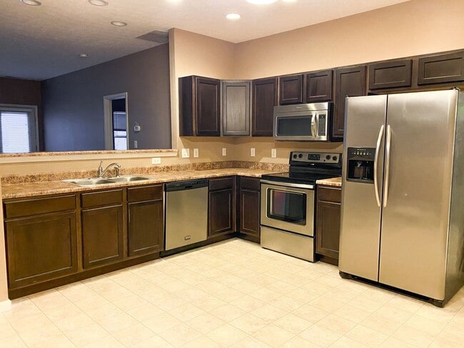 Photo - 3 Bedroom Home In Lindberg Village