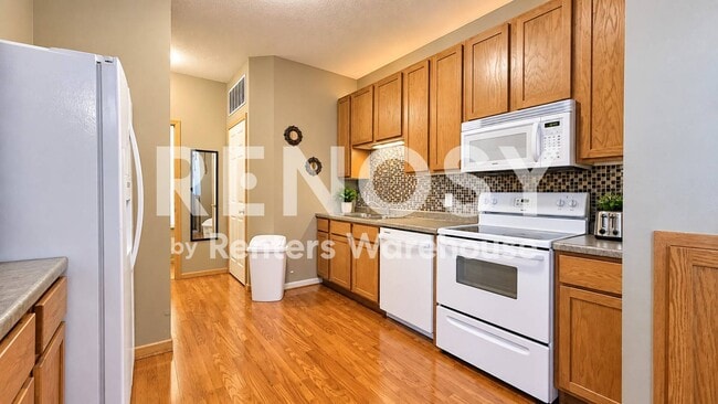 102 Bridgewater Trail