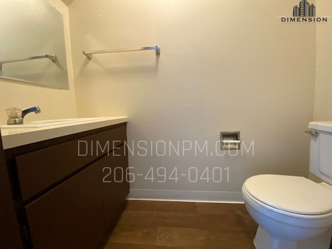 Photo - 1601 N. LaVenture Rd