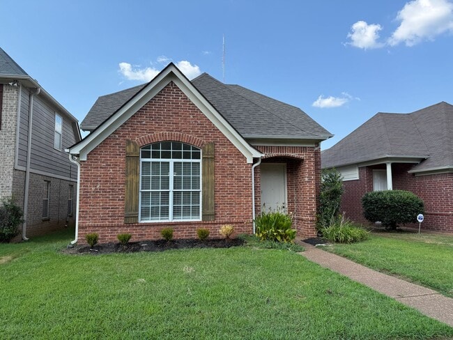 Building Photo - CORDOVA 3 BED 3 BATH RENTAL HOME NEAR SHEL...