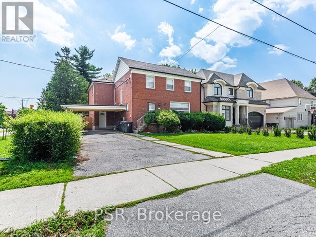 Photo - 41 Fairholme Ave