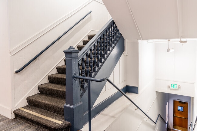 1BR, 1BA -500SF Stariway - Spectra Southside (Student)