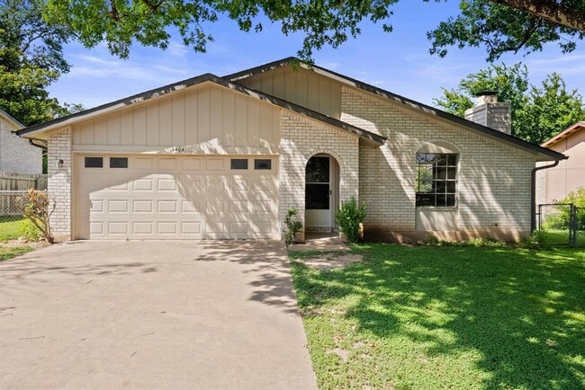 Photo - 2404 Broken Oak Dr House