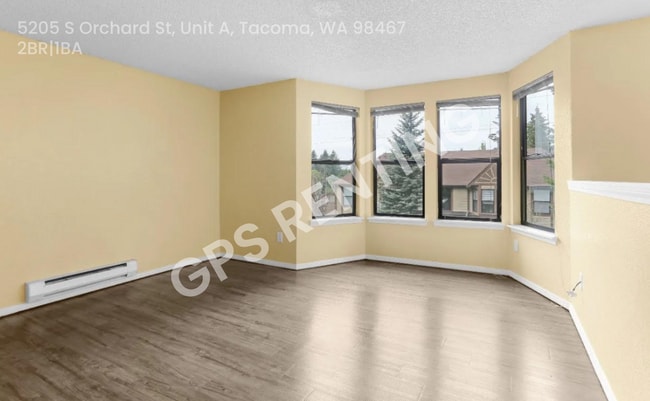 Photo - 5205 S Orchard St