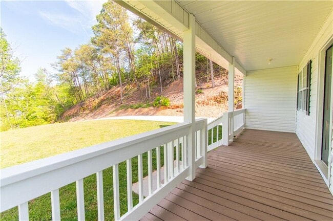 Photo - 270 Irwin Mill Rd SE