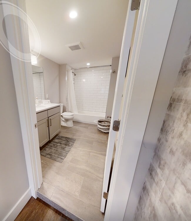 Photo - 65 Beech Glen St