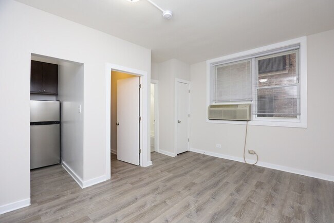 Photo - 1850 N Humboldt Blvd Unidad 401
